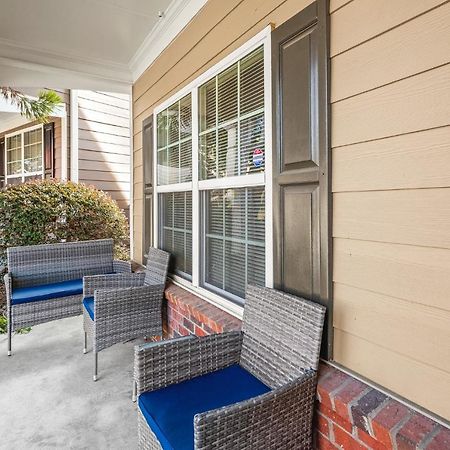 Calming Grey Townhouse With Jacuzzi Bathtub Villa Atlanta Eksteriør bilde